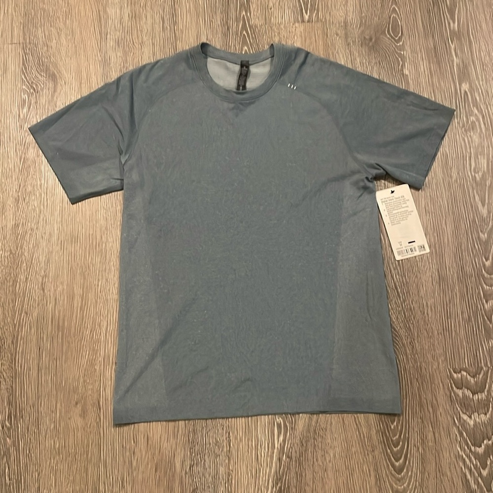 Lululemon Metal Vent Tech T-Shirt